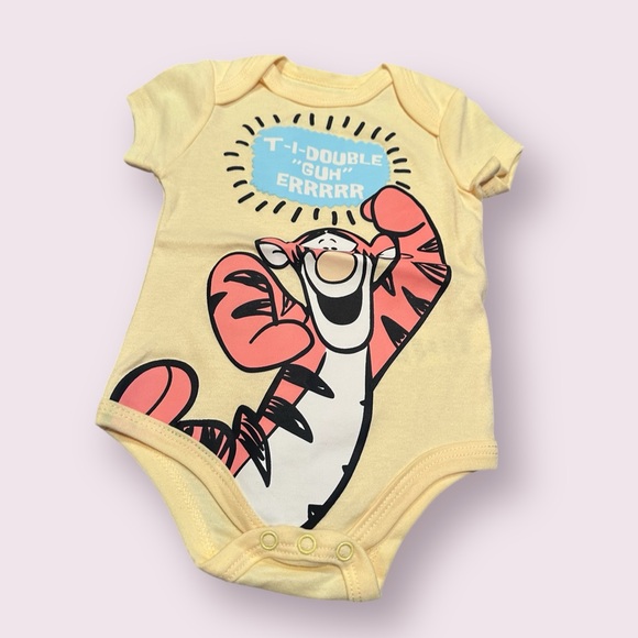 Disney Baby Tigger Onesie and Winnie The Pooh Pants Set Size 6-9 Months - Picture 2 of 10